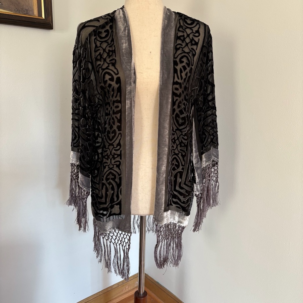 Black and Silver Mesh Velvet Cardigan